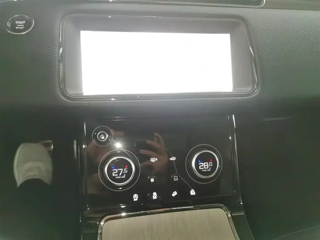Land Rover Evoque — фото 10