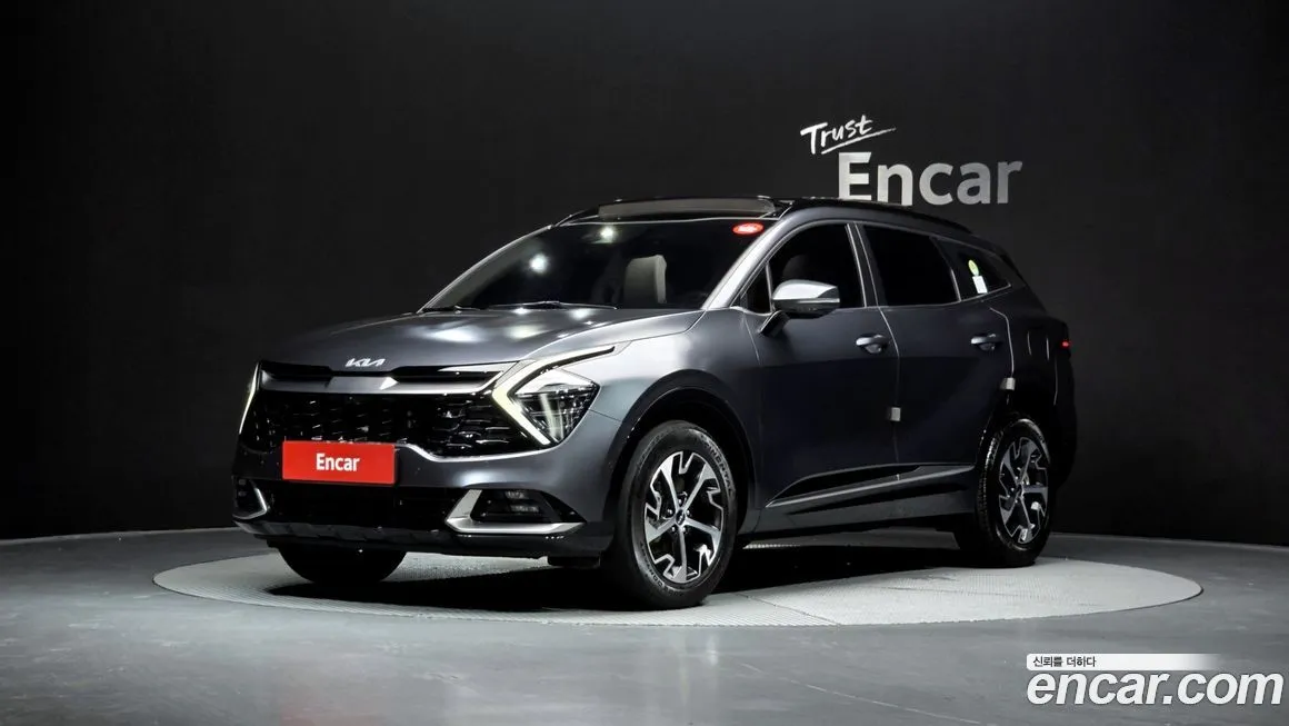 Kia Sportage — фото 1
