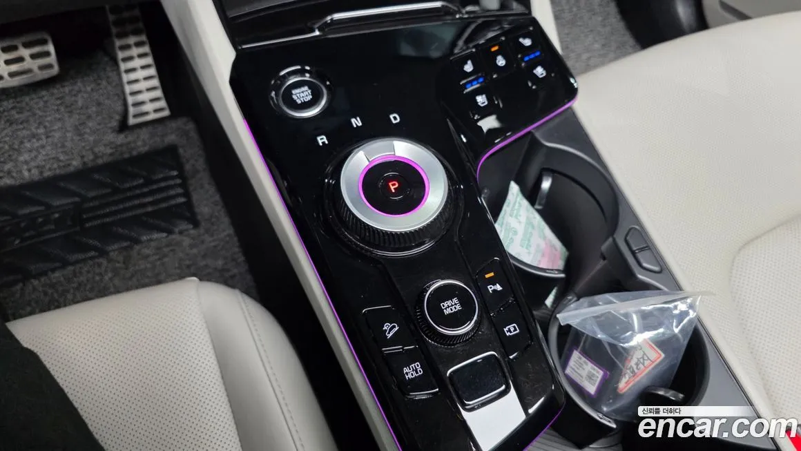 Kia Sportage — фото 9