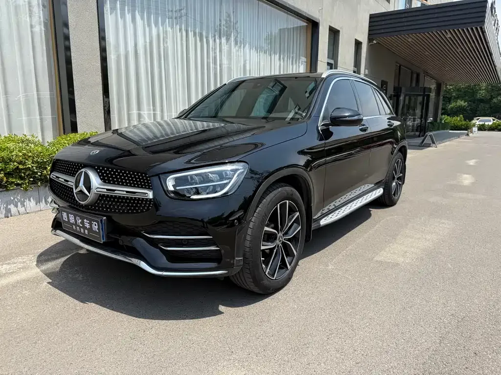 Mercedes-Benz GLC — фото 1