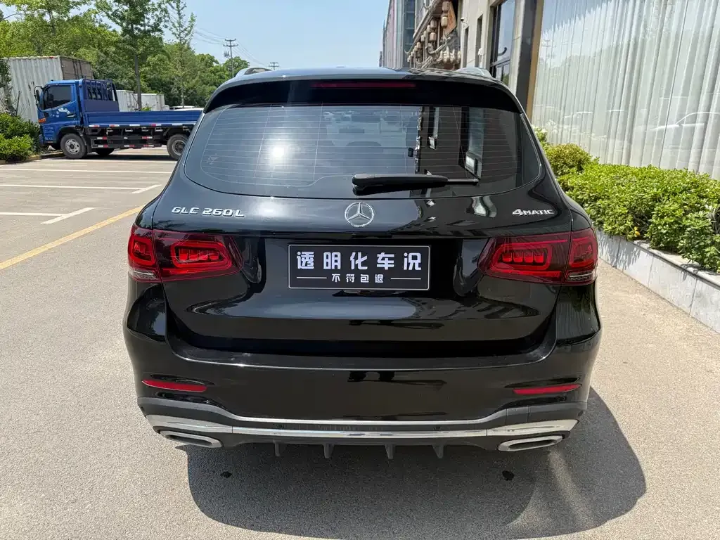 Mercedes-Benz GLC — фото 10