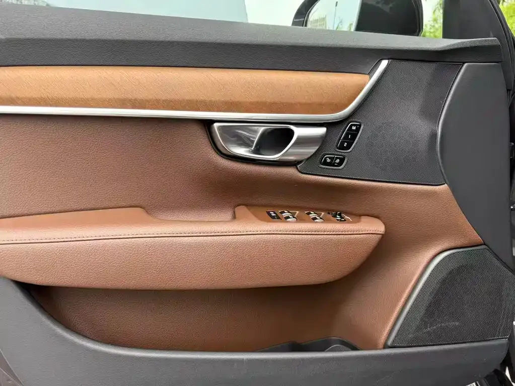 Volvo S90 — фото 5