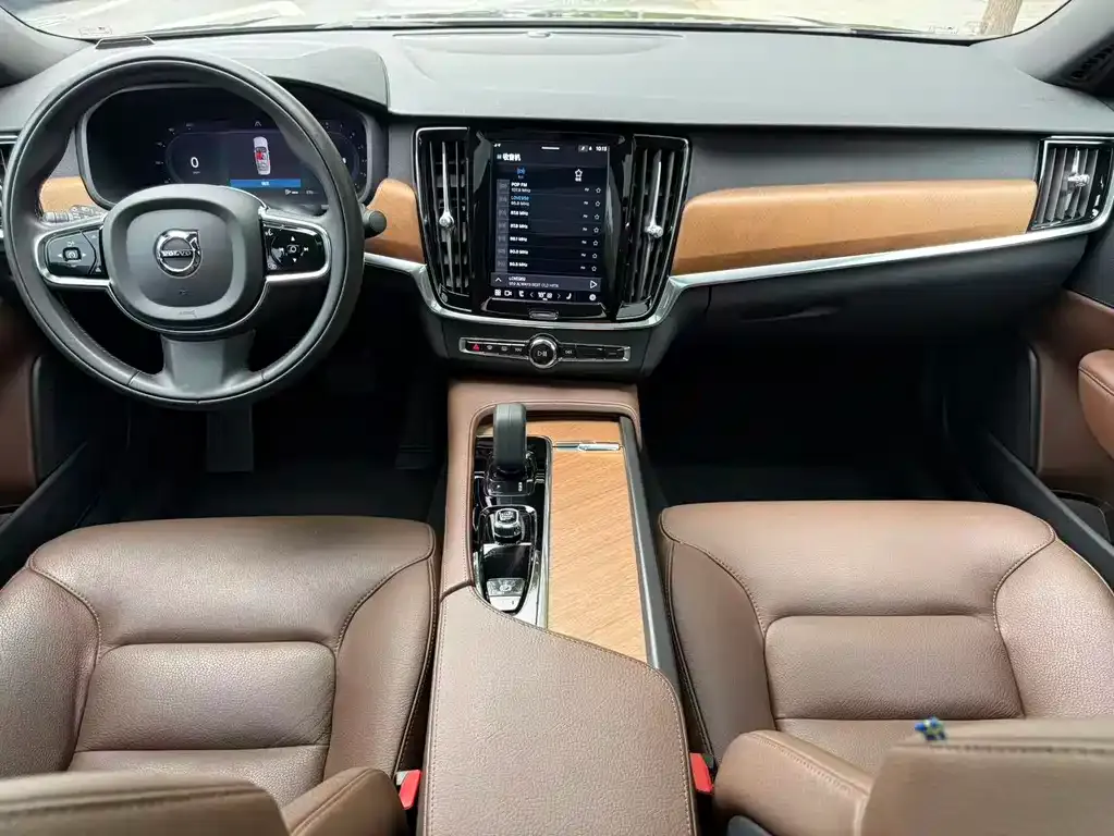 Volvo S90 — фото 6