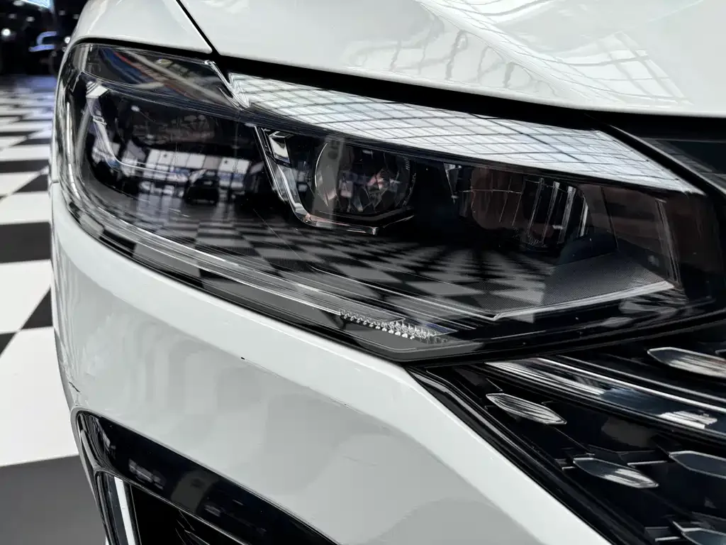 Volkswagen Lavida 2022 из CN, фото 4