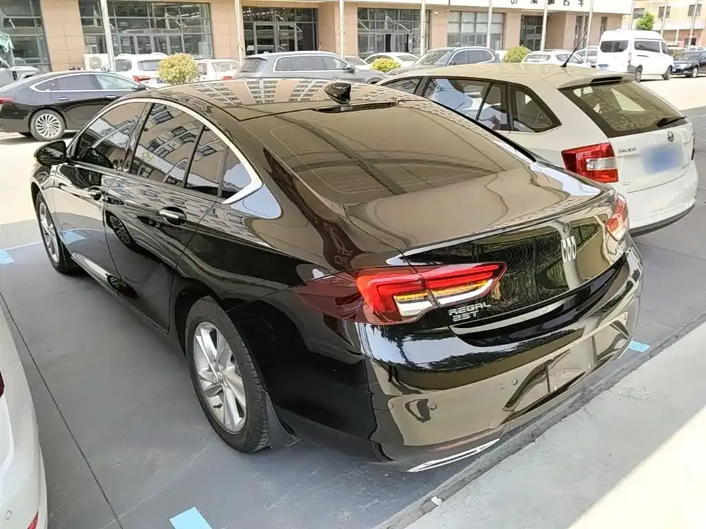 Buick Regal — фото 8