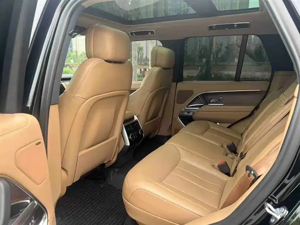 Land Rover Range Rover 2024 из CN, фото 3