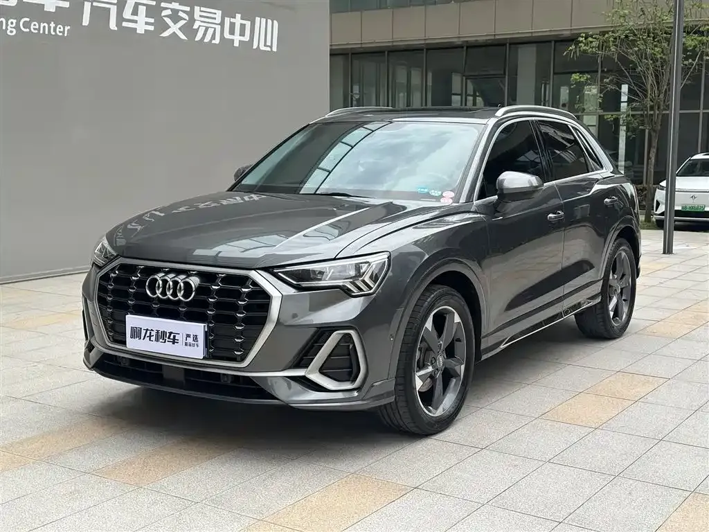 Audi Q3 2021 из CN, фото 4