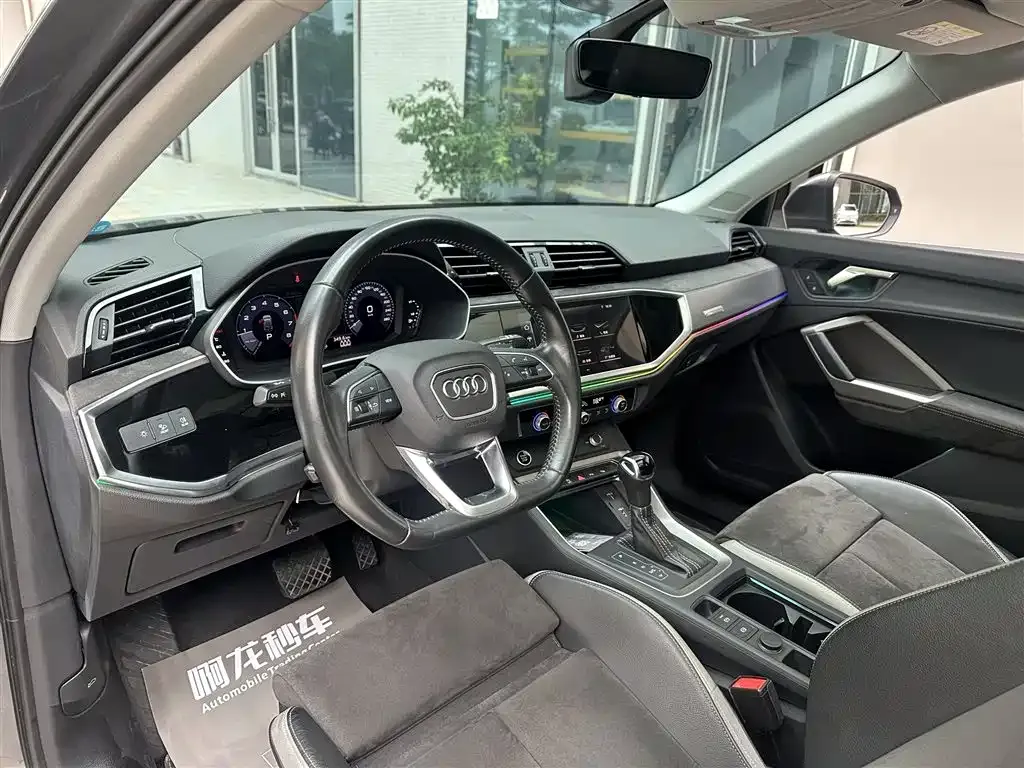 Audi Q3 2021 из CN, фото 3