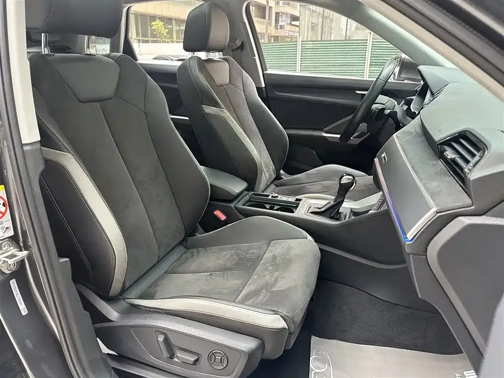 Audi Q3 2021 из CN, фото 9