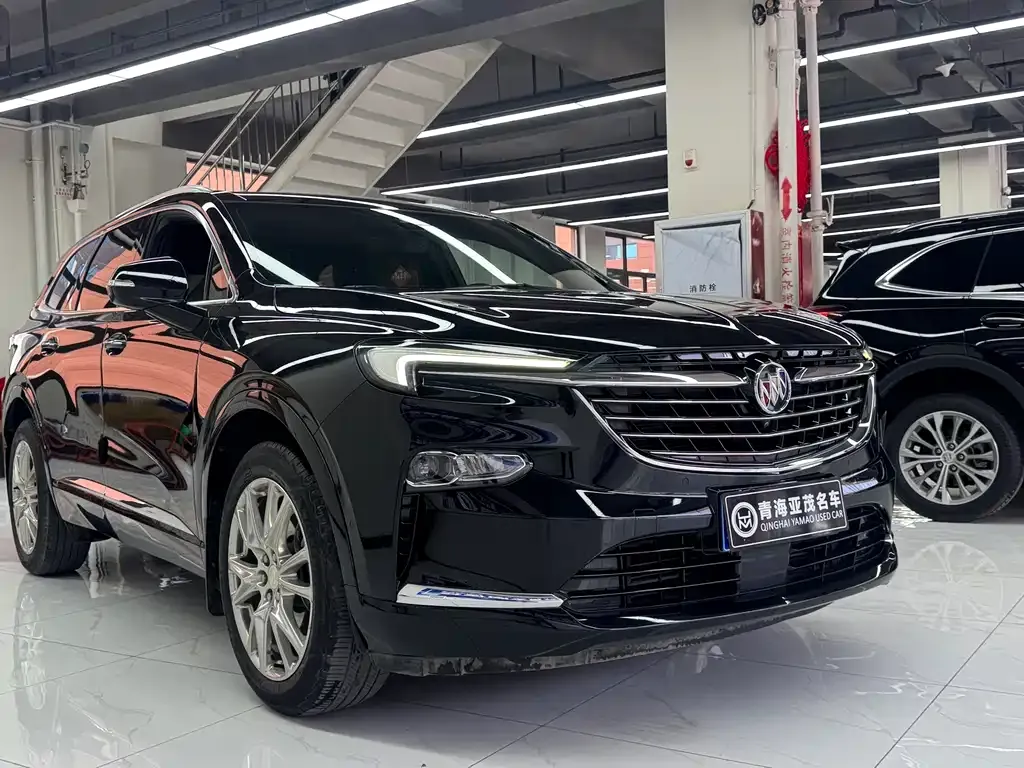 Buick Enclave — фото 10
