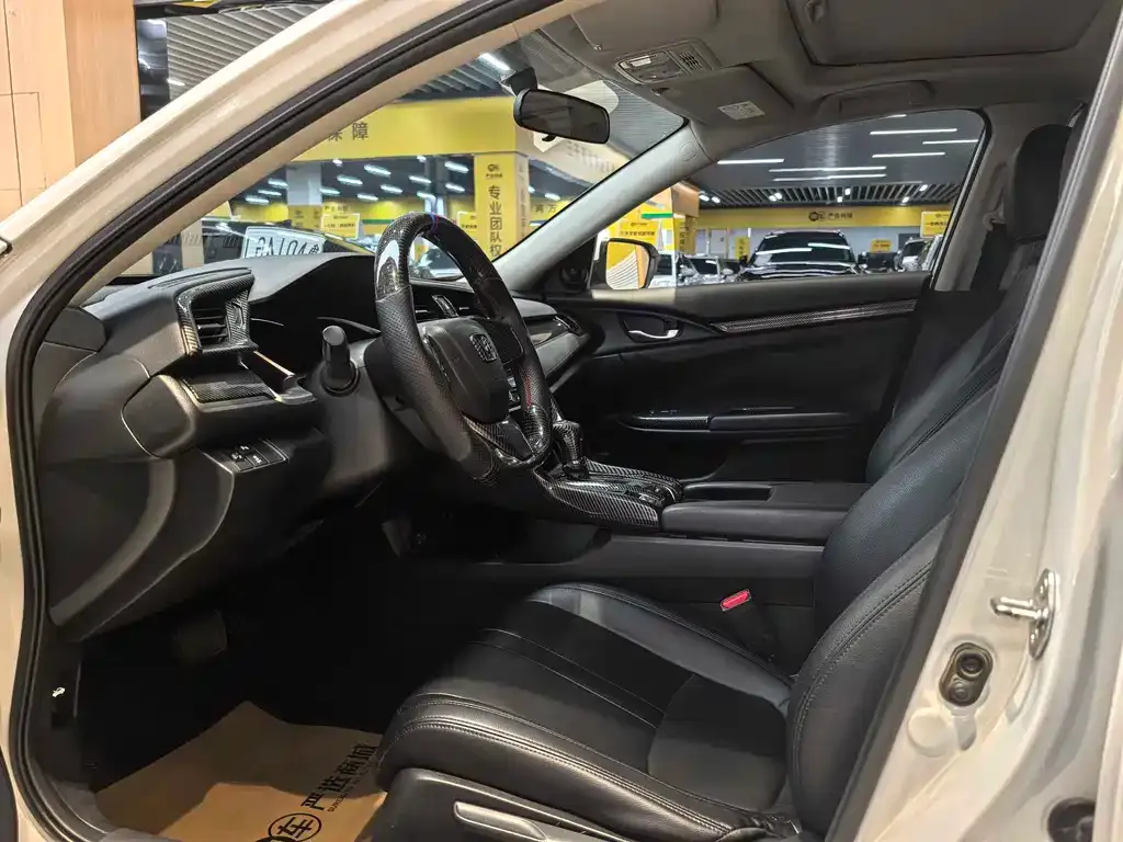 Honda Civic 2021 из CN, фото 4