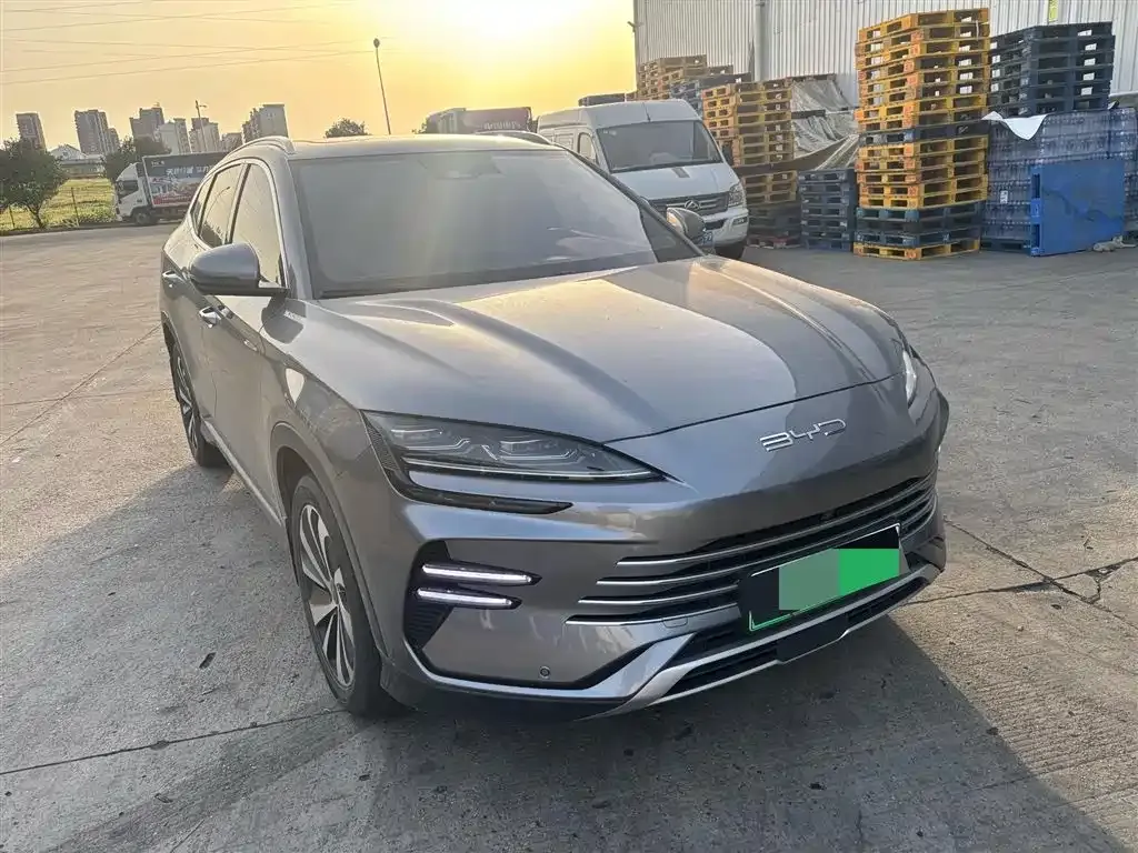 BYD PLUS New Energy — фото 5