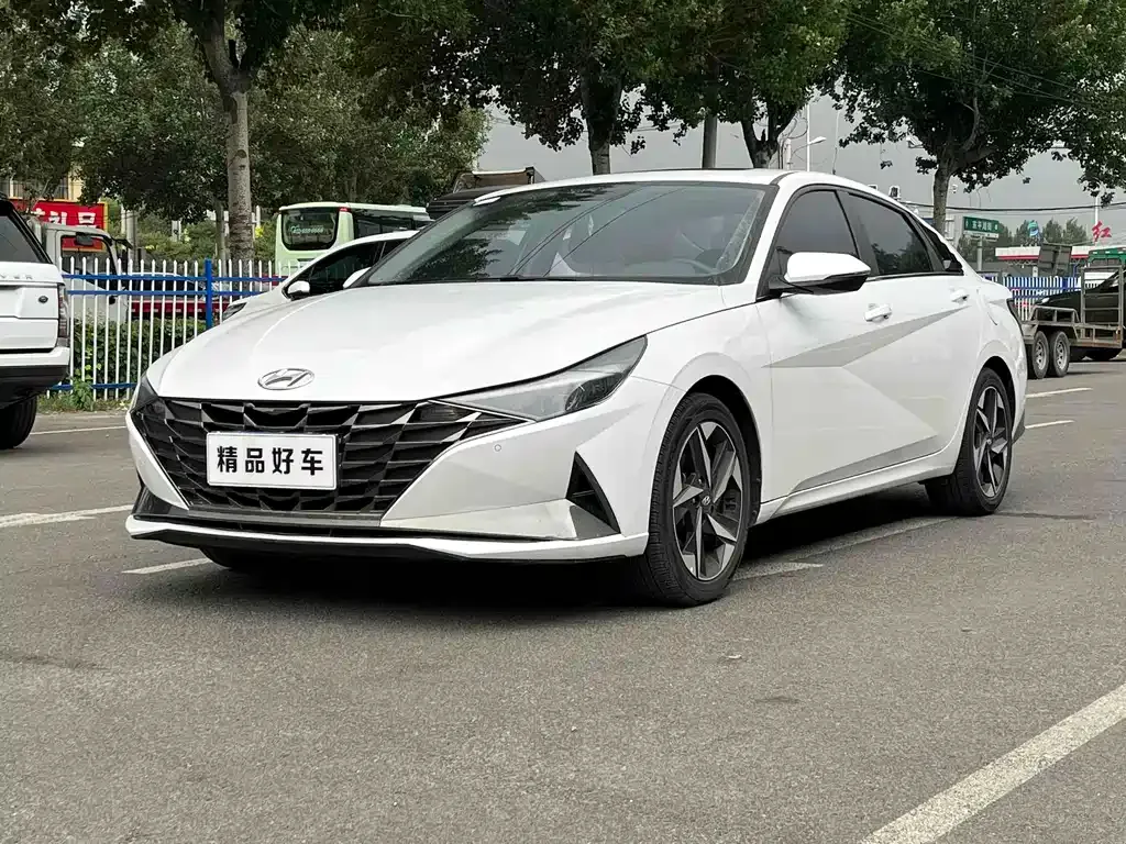 Hyundai Elantra 2022 из CN, фото 8