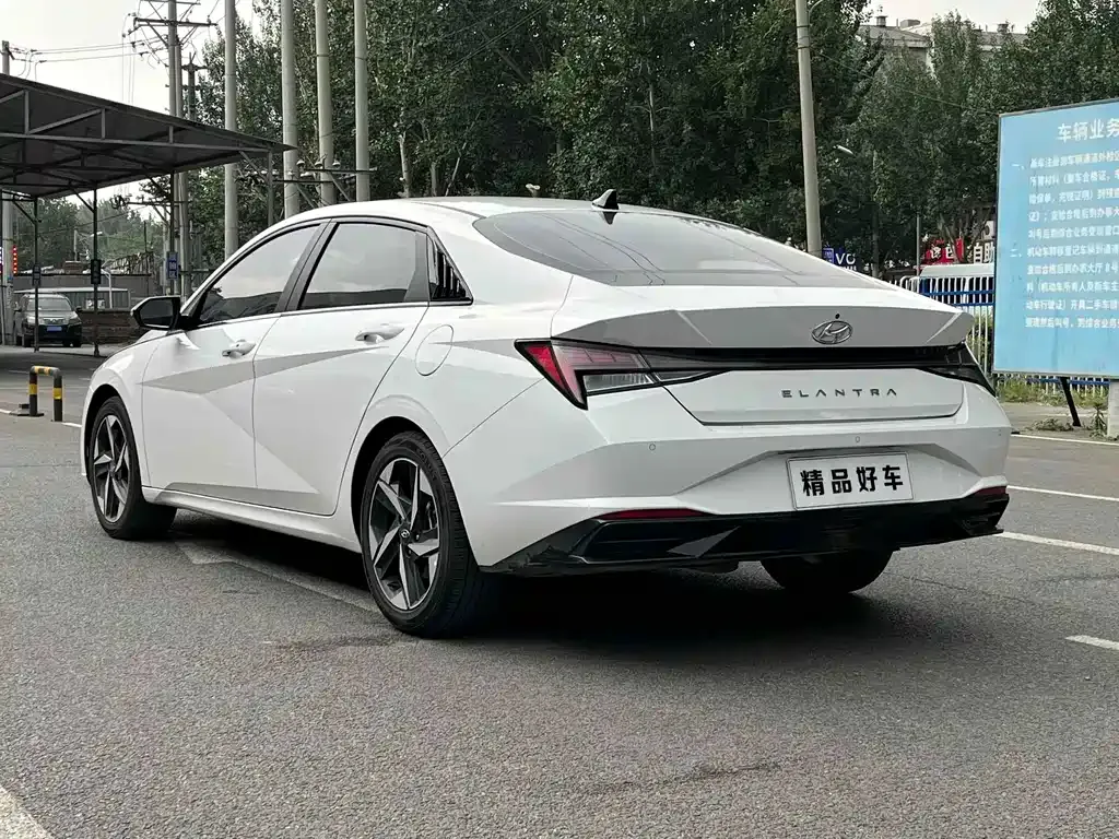 Hyundai Elantra 2022 из CN, фото 9