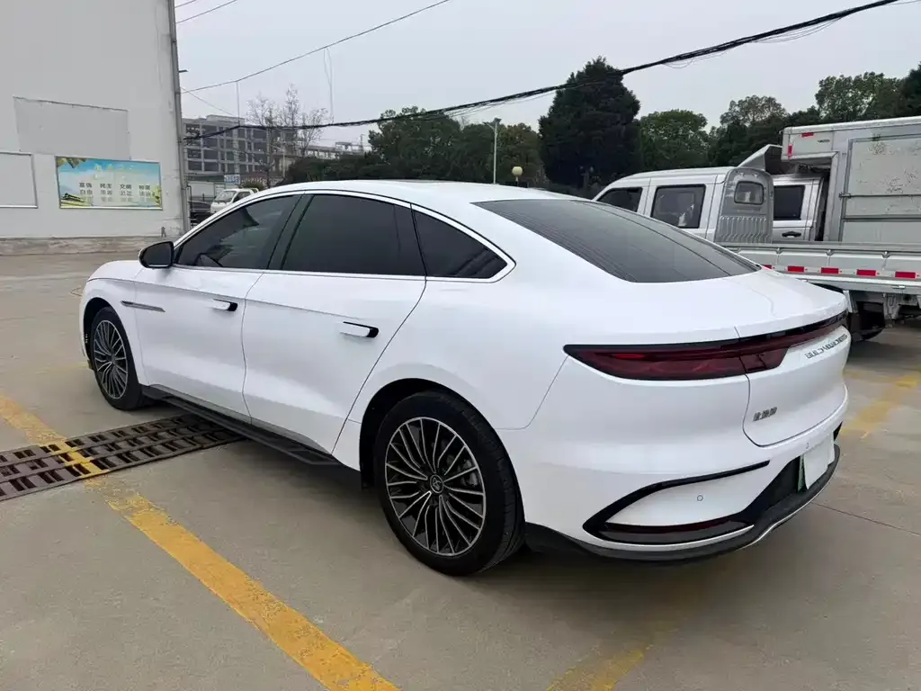 BYD Han 2024 из CN, фото 3