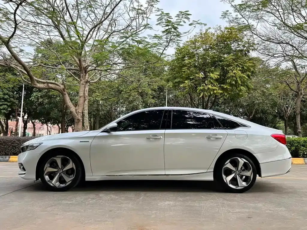 Honda Accord 2021 из CN, фото 10