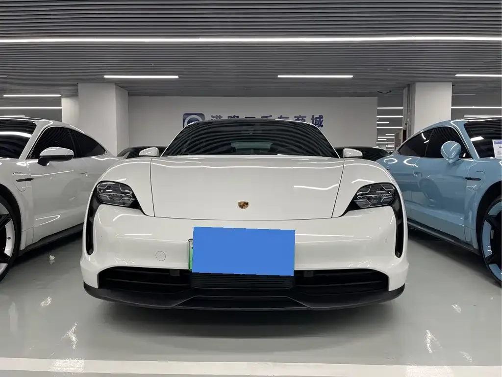 Porsche Taycan 2021 из CN, фото 2