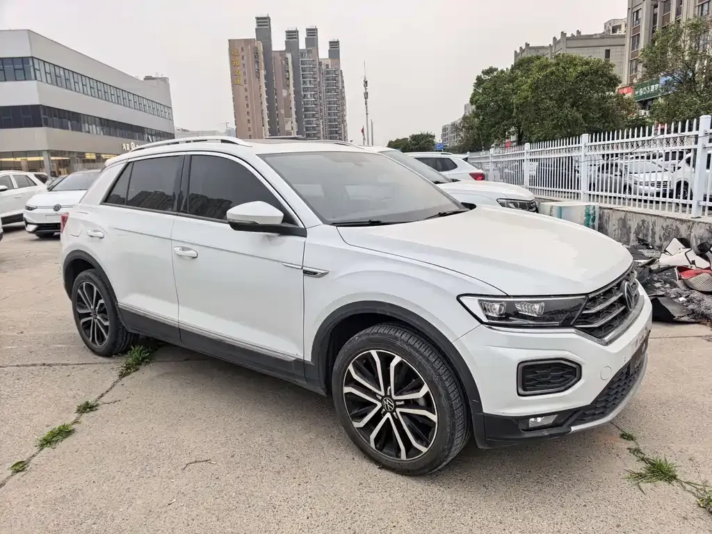Volkswagen T-Roc — фото 3