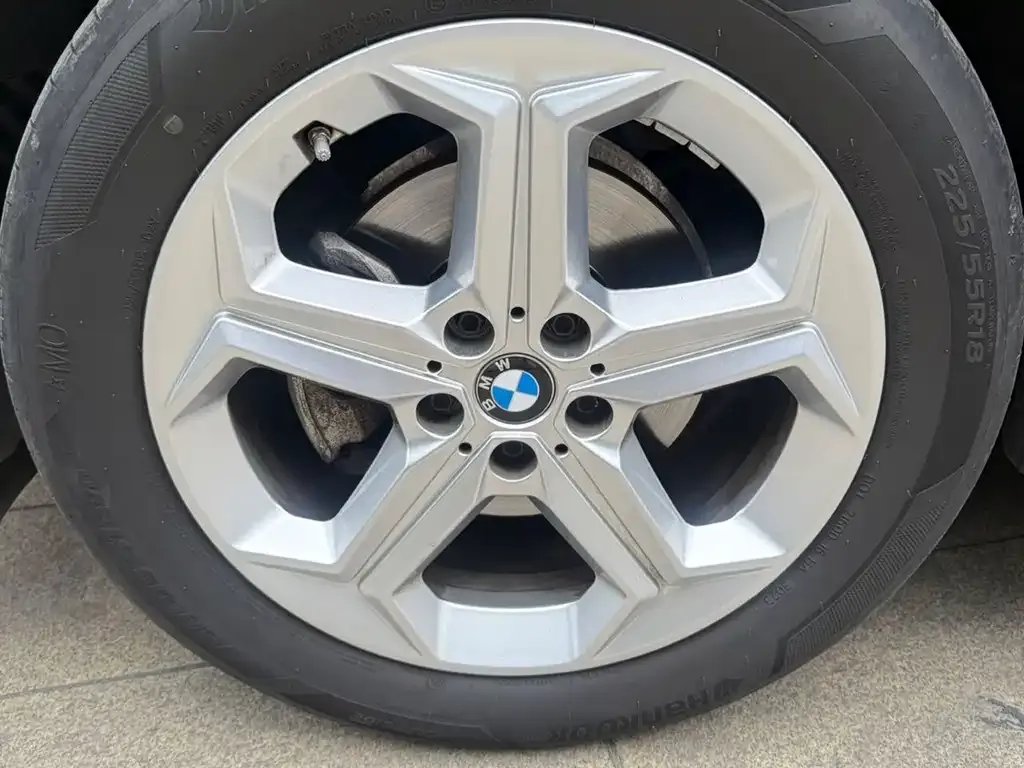 BMW X1 — фото 2
