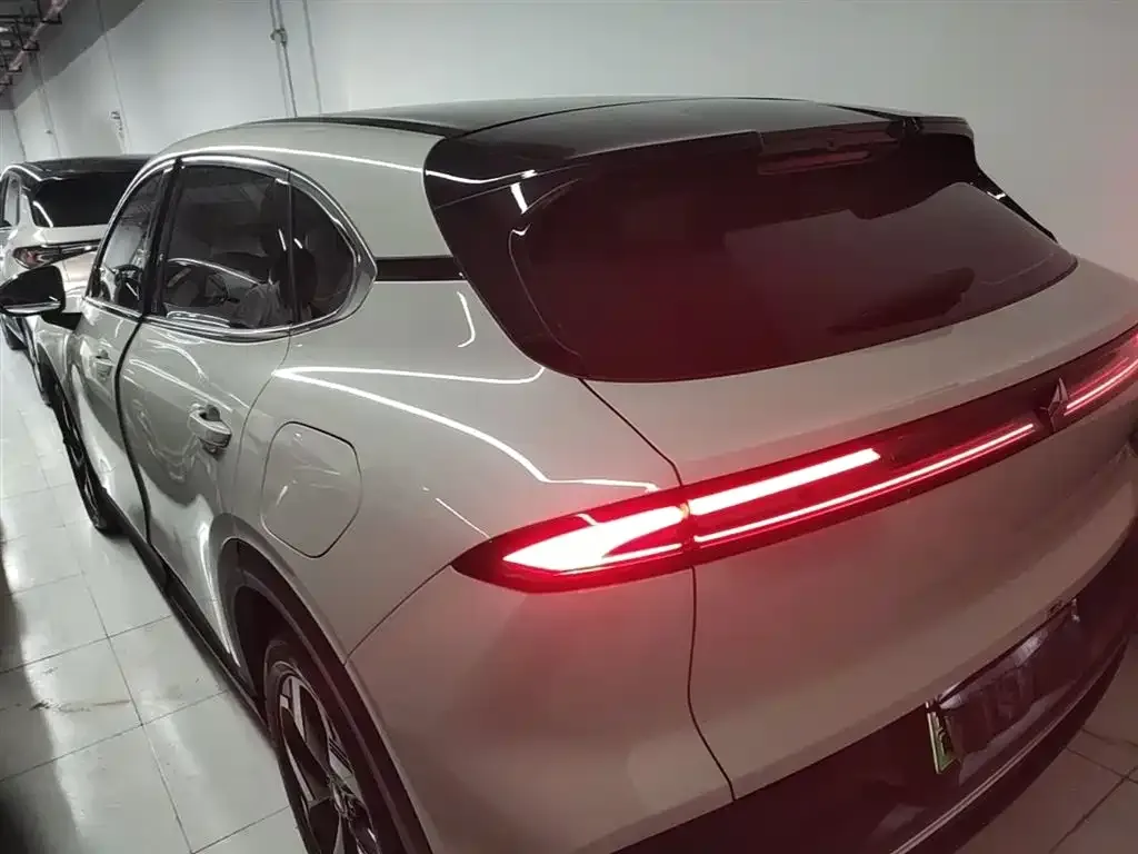 Baojun Yunhai 2025 из CN, фото 10