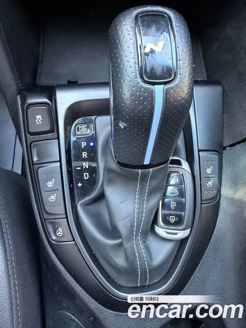 Hyundai Veloster 2021 из KR, фото 2