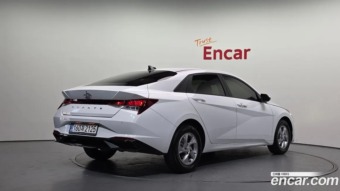 Hyundai AVANTE 2021 из KR, фото 4
