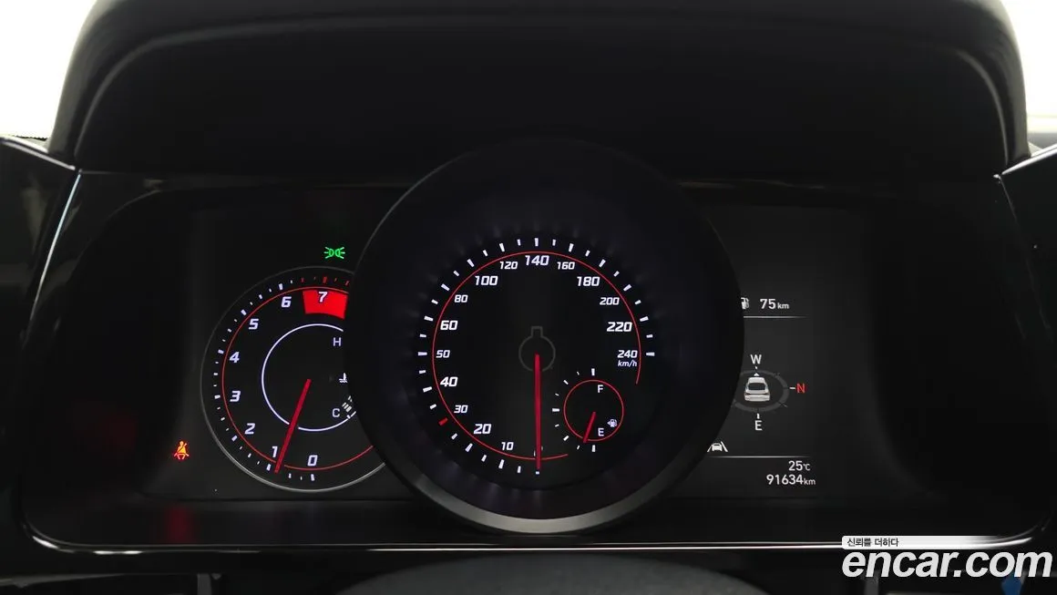 Hyundai AVANTE 2021 из KR, фото 2