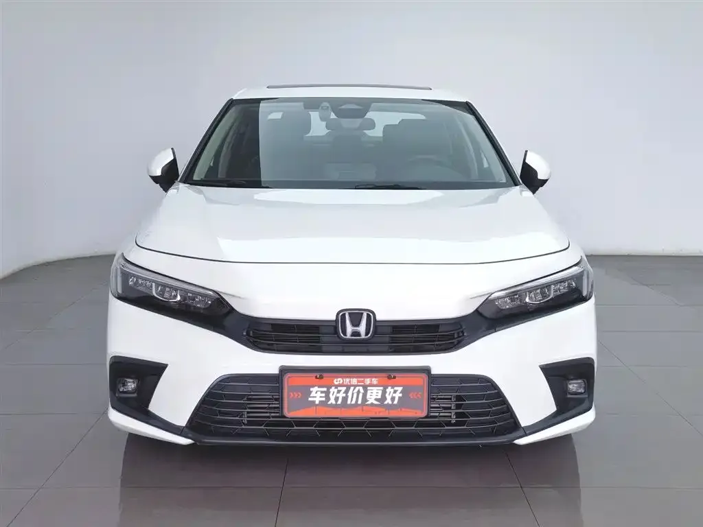 Honda Civic 2023 из CN, фото 2