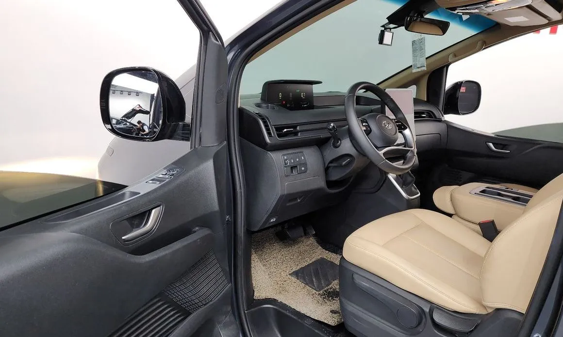 Hyundai Staria — фото 4