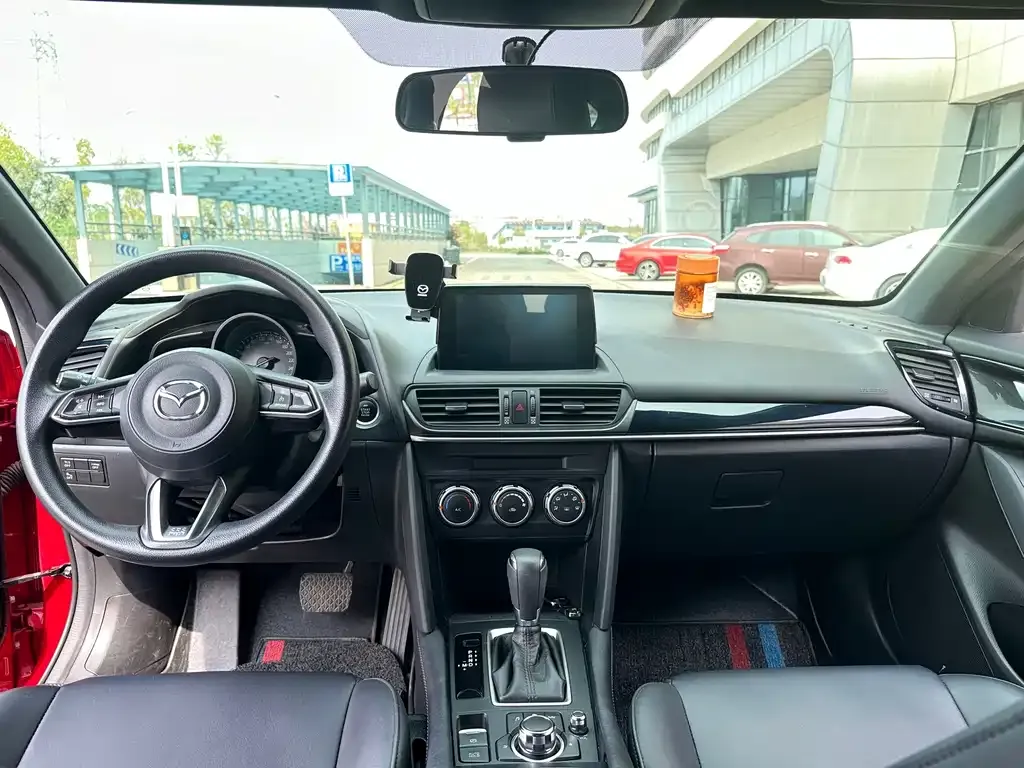 Mazda CX-4 2021 из CN, фото 8