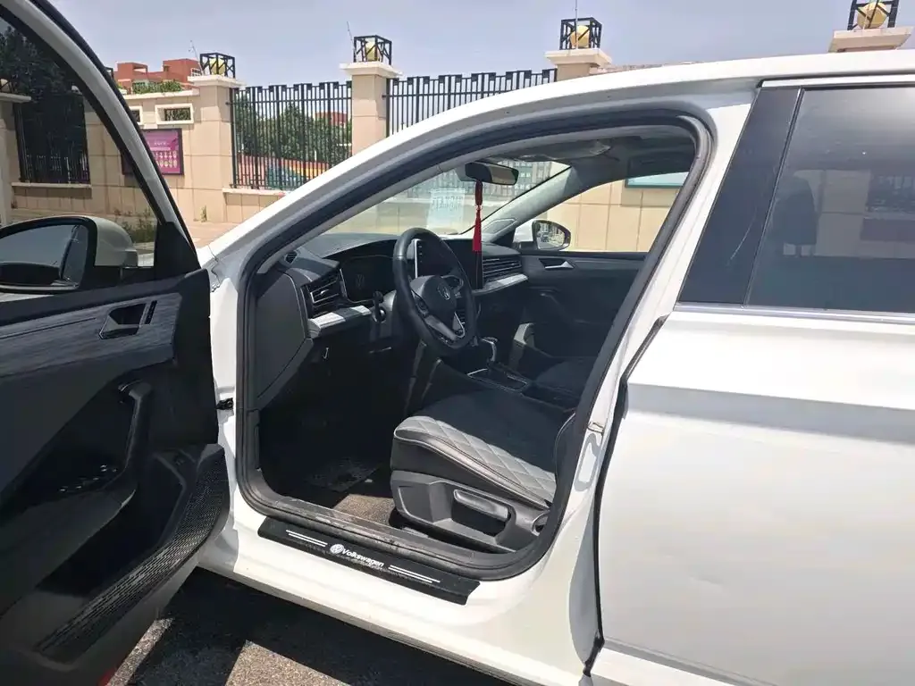 Volkswagen Sagitar 2022 из CN, фото 2