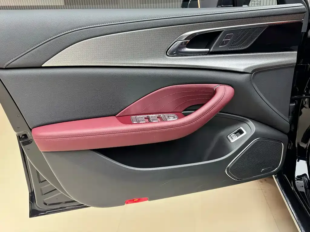 Hongqi H5 2024 из CN, фото 8