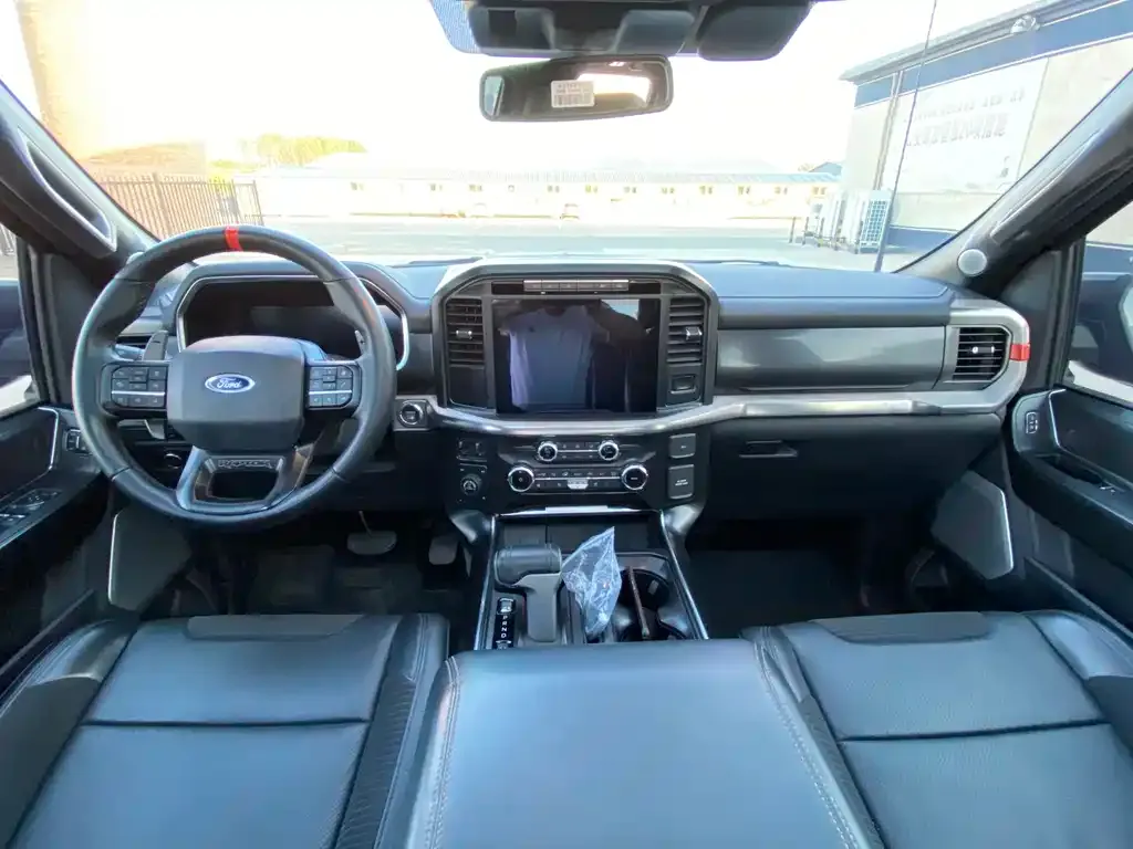 Ford F-150 Raptor — фото 6