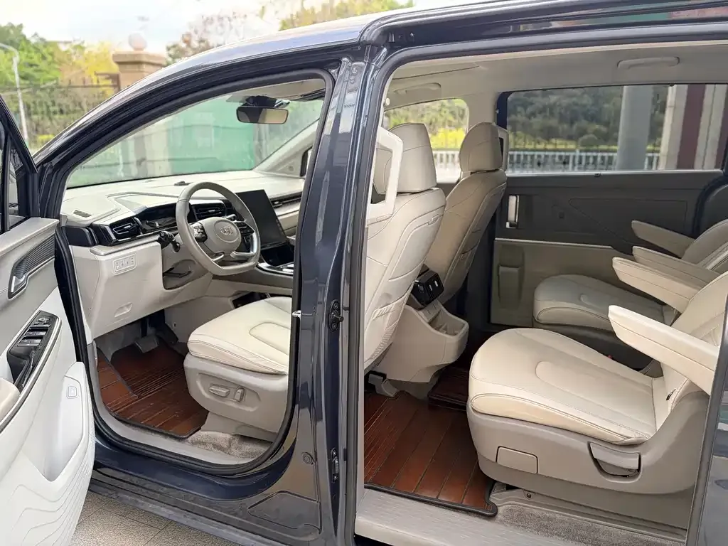 Hyundai Custo 2021 из CN, фото 10