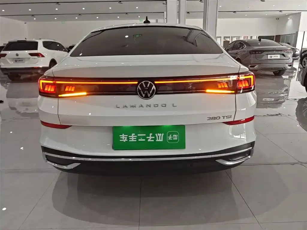 Volkswagen Lamando 2024 из CN, фото 5