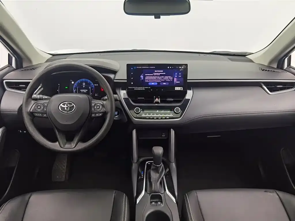 Toyota Corolla Cross 2024 из CN, фото 4