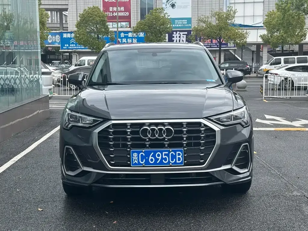 Audi Q3 — фото 9