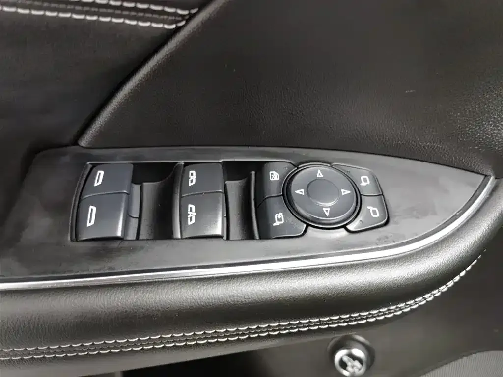 Buick Envision Plus 2023 из CN, фото 9