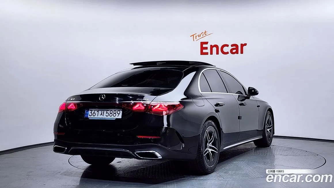 Mercedes-Benz E-Class 2024 из KR, фото 2