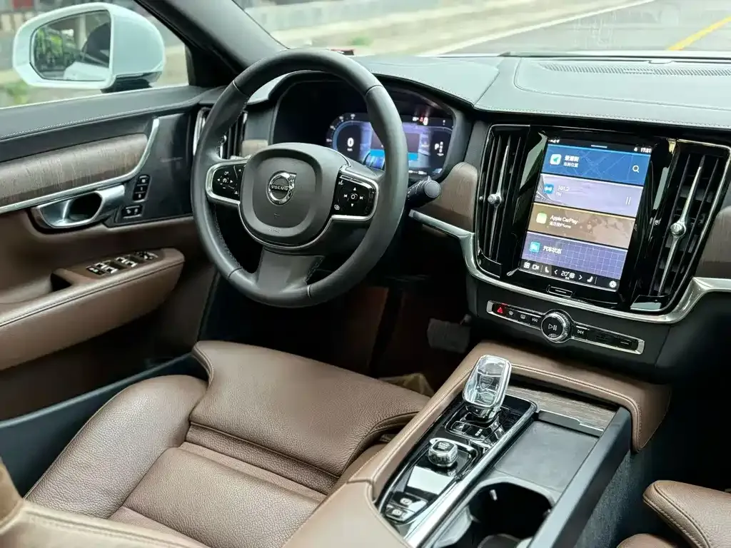 Volvo S90 — фото 6