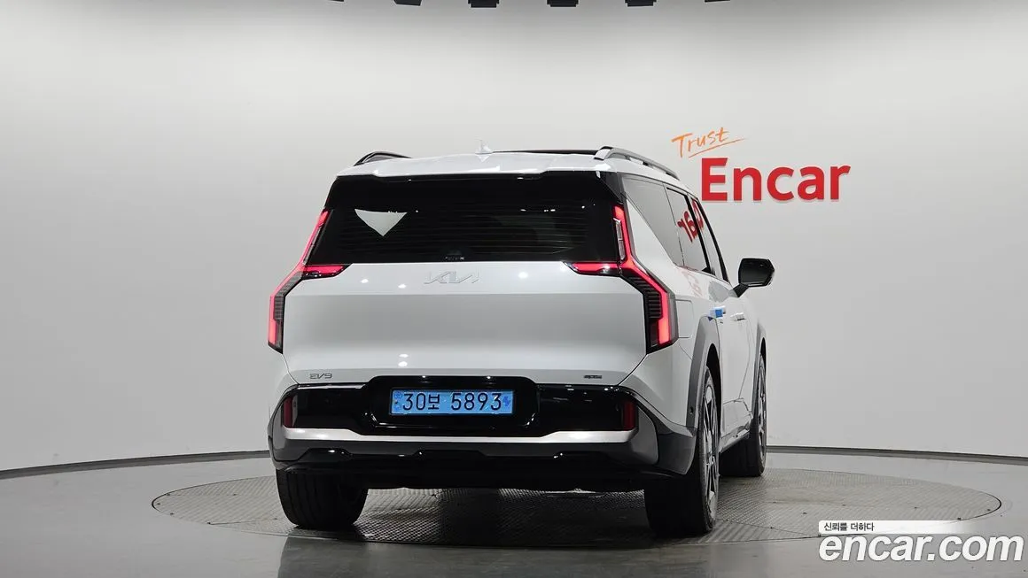 Kia EV9 2024 из KR, фото 7