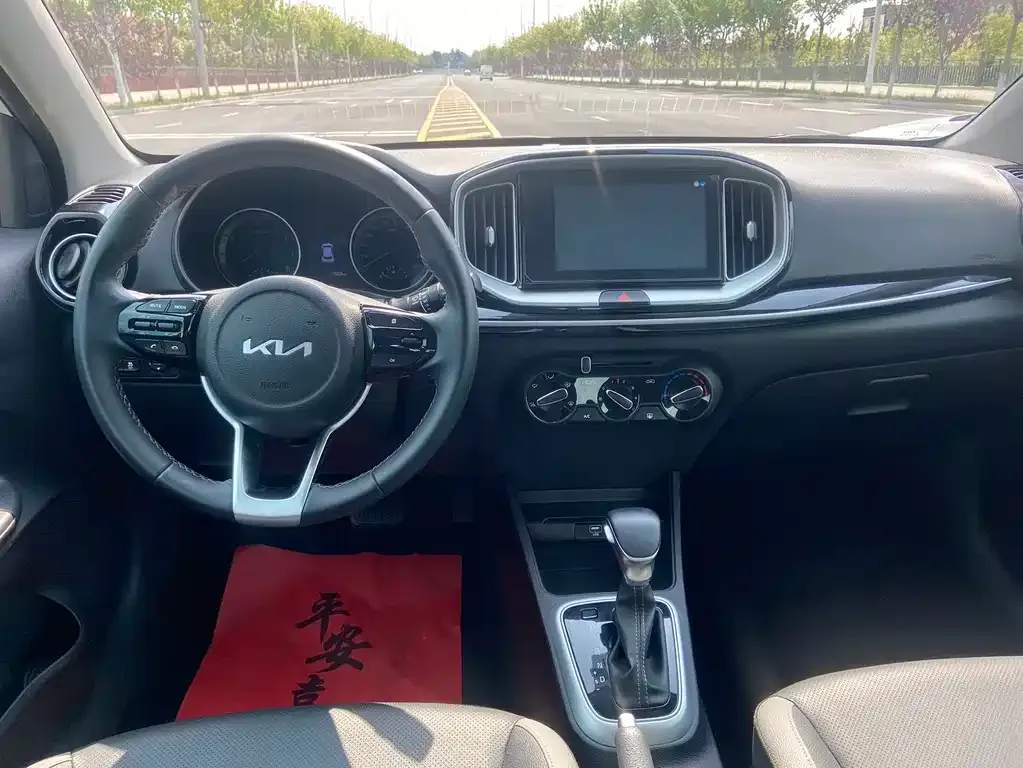 Kia KX1 2021 из CN, фото 2