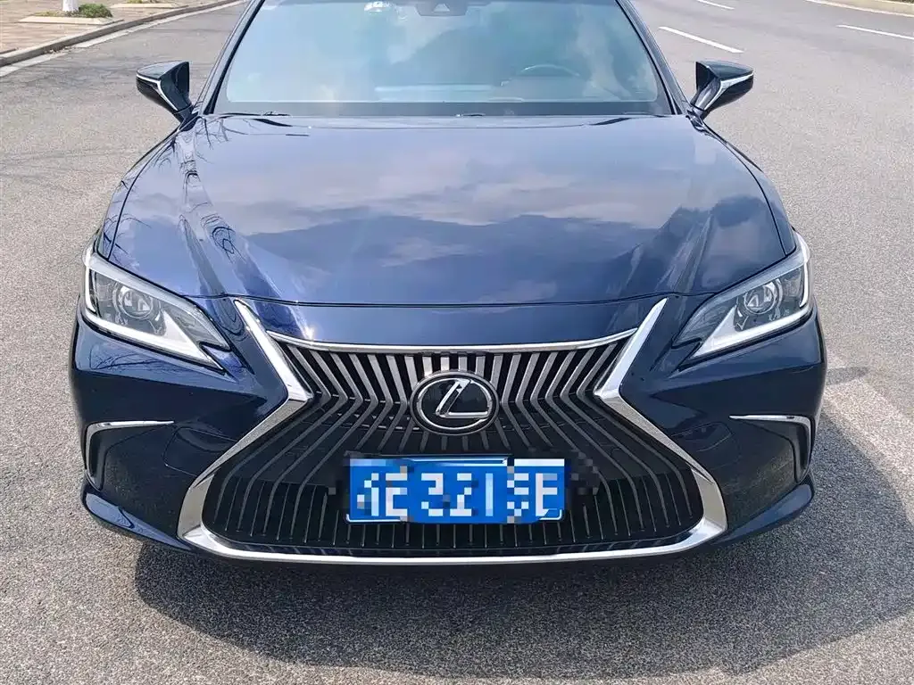 Lexus ES 2021 из CN, фото 5