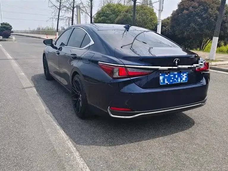 Lexus ES 2021 из CN, фото 4