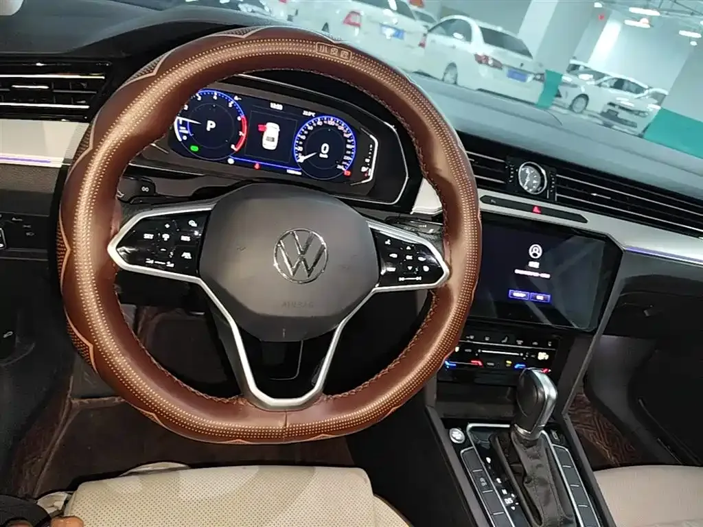 Volkswagen Magotan 2023 из CN, фото 8