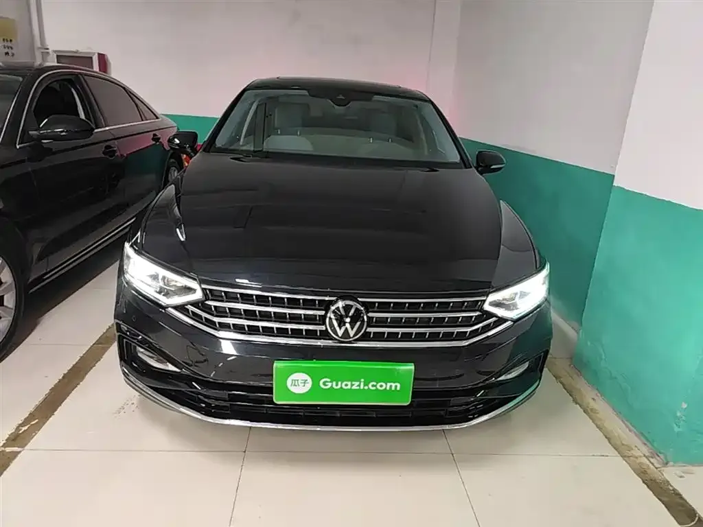 Volkswagen Magotan 2023 из CN, фото 2