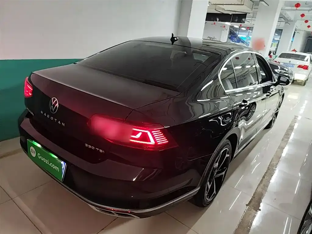 Volkswagen Magotan 2023 из CN, фото 4
