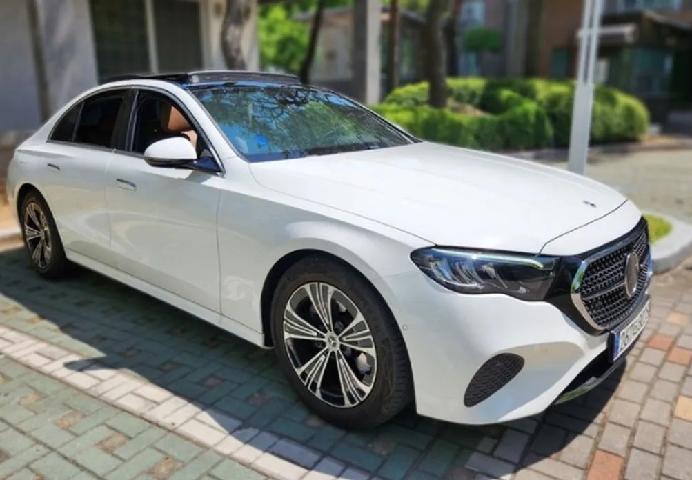 Mercedes-Benz E-Class 2024 из KR, фото 4