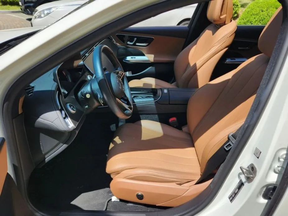 Mercedes-Benz E-Class 2024 из KR, фото 9
