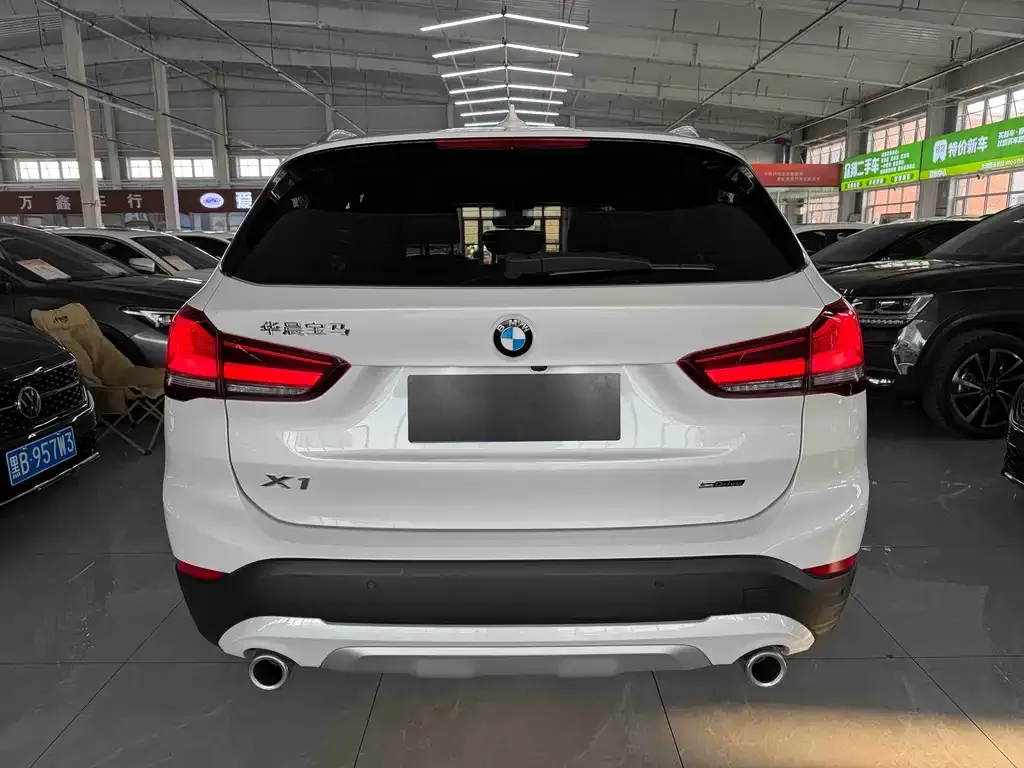 BMW X1 — фото 3